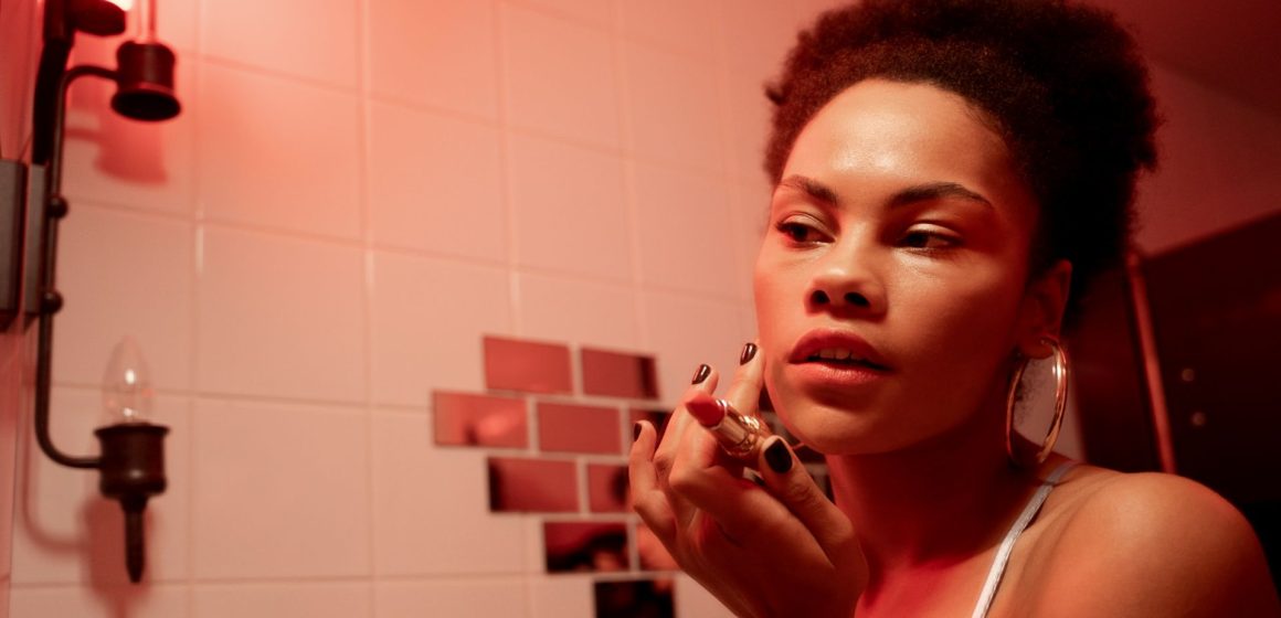 Beauty Hacks for Busy Women Beauty Hacks for Busy Women: Simple Tips to Look Your Best Every Day