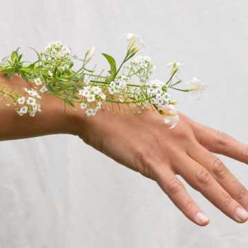 How to have Pretty Hands: A Comprehensive Guide to Soft, Supple, and Healthy Skin